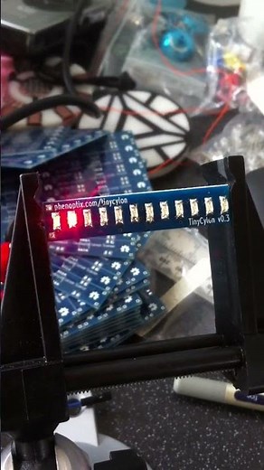 TinyCylon - Very Small Open Source Charlieplexed Larson Scanner (Knightrider / Cylon Scanner)