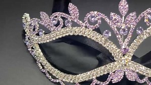 Purple Crystal Masquerade Mask: Elegant Rhinestone Eye Mask - Etsy Canada