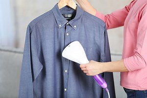 The pros and cons of garment steamer - Spot Goody