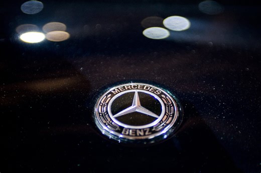 Mercedes-Benz recalls 116,000 vehicles over fire risk