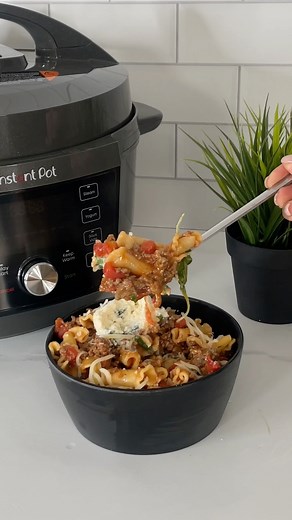 No time to cook? Try our Lazy Girl Lasagna Soup! It’s absolutely delicious and ready to serve in half an hour 😋. Hearty Lasagna Soup Recipe: https://bit.ly/4bljRCP Shop now: https://bit.ly/3Qv3f1S | Instant Pot