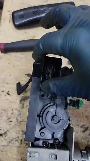 Watch This If You Can't Remove Your Lock From Your Transit Connect, Check Description For The Part.