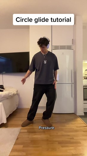 Debarge Dance Tutorial: Circle Glide with Ludde Blomqvist