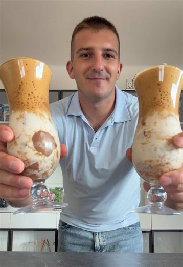 💜 Milka Dessert Coffee ☕️ More delicious coffee recipes are waiting for you in my book — link in bio! ✨📖 #coffee #foruyou #coffeetime #viral #HomeCafe