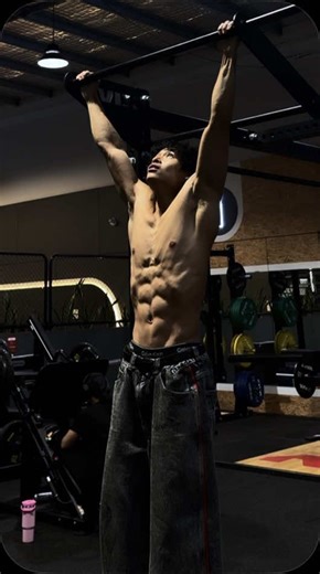 Mastering Pull-Ups for K-Pop Inspired Abs