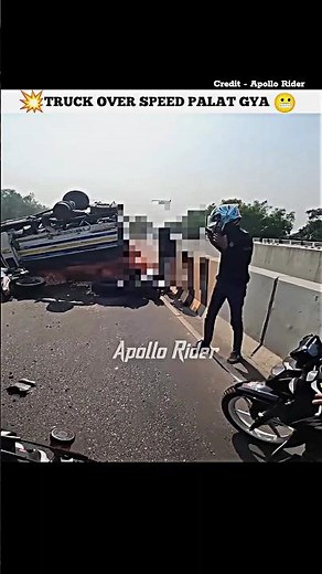 Truck😵‍💫 Over Speed Se Palat Gya😬 | #shorts #viral #bikelover #motovlog #youtubeshorts