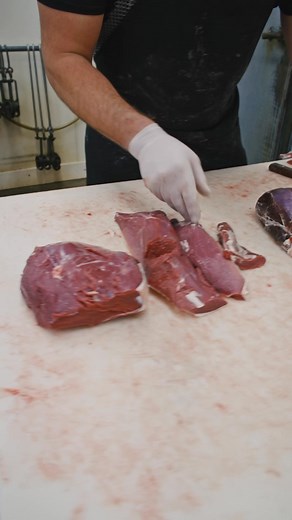 1.2M views · 15K reactions | 60 second How to De-Bone a Deer Round!!! 歷數 The Bearded Butchers #reelsinstagram #reels #reelsviral #reelsvideo #video #viral #trending #foryou #fyp #bbq #meat #beef #steaks #thebeardedbutchers #youtube #butcher #food #beardedbutcher #eat #barbecue #steak #algorithim #foodie #hunting #whitetail #hunt #bowhunt #elk #outdoors #deer | Seth Perkins | Facebook