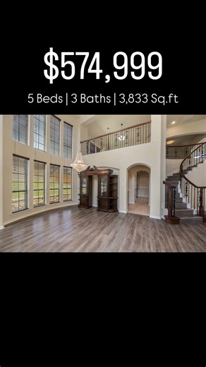 Pool Season Starts Here in The Shores 🏡🌊 Welcome to 2505 Claymore Ave in Garland’s sought-after Shores neighborhood — where space, style, and lake views come together. ✨ 5 Bedrooms ✨ 3 Bathrooms ✨ 3,833 Sq Ft This one checks the boxes: • In-ground pool with private backyard oasis • Vaulted ceilings open floorplan • Main level primary suite • Secondary downstairs ensuite — perfect for guests or multigenerational living • Granite countertops custom oak counters coffee bar • Gas fireplace for coz