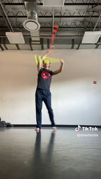 Here are 5 poi tricks that work great with glissades! Glissades are a bit of footwork that take you from side to side of the stage and because of that, they’re a great complement to poi tricks that also move from side to side. Here are 5 of my favorite examples—can you think of more? Poi by @FABRIC POI FOR SPINNERS 🤩 Use “drexfactor” at checkout for 5% off your own set! #PoiDance #PoiDancing #PoiTutorial #PoiLesson #MenWhoDance #PoiBoys #LearnPoi #FlowArts #PropDanceCulture #FlowArtsMovement #C