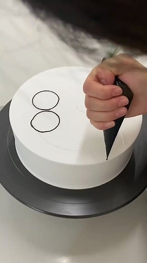 DIY Jingle Cat Cake Tutorial for Beginners