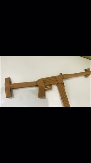 How to make cardboard #freefire #gun MP40
