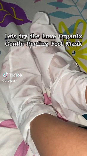 Luxe Organix Gentle Peeling Foot Mask Review