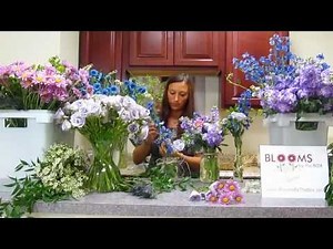 How to Make Rustic Wildflower Wedding Arrangements in Mason Jars!