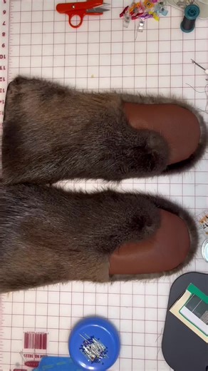 Learn how to make your own Fur Gauntlet Mittens! Patterns are for sale on my website. Full Video Tutorial is on my YouTube channel for FREE! Links in comments. | Darling Leather And Fur