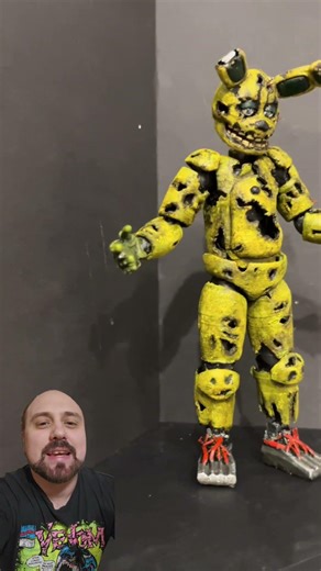 Springbonnie Withered Five Nights At Freddys action figure Review @Gandalfthecool