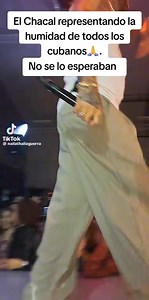 El Chacal como siempre dando lo mejor a su público 🇨🇺❤️💯❤️❤️🙏 #cuba | E L A L M E N D R O N Cuban Cuisine