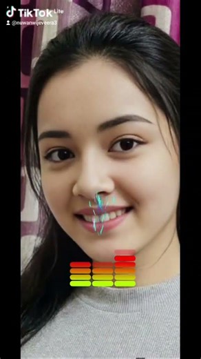 ම⁣ගෙ දැස ඔබෙි කියා ඔබ පවසනවා මම සැනසෙනවා මගෙ දැස👀#sinhala