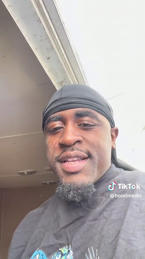 Should this be on the Hood Menu🤔🏚️🌭#fyp#hoodmeals#makeover#cooking#viral