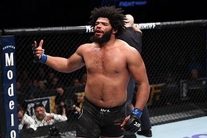 UFC on Fox 31 Fight Results: New debutant makes a lasting impression on audience and opponent's face