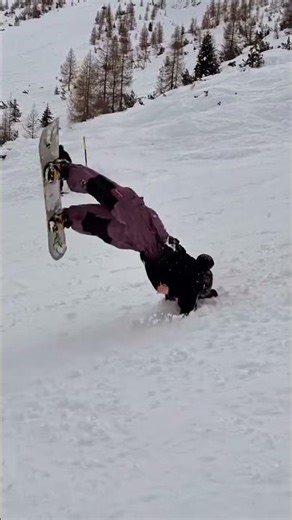 Snow Meets Street: B-Boy Freestyle on Ice 🏂🔥 #snowboarding #stunts #adventure #shortsviral #ytshorts