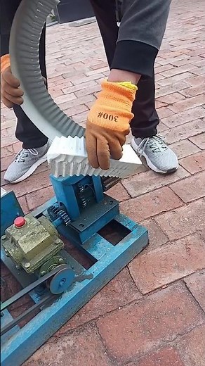 The embossing machine even has this function: double-sided embossing. I'm impressed#viralvideo