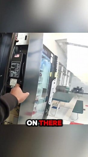 How To Change The Price On A Vending Machine #vendingmachinebusiness #fallintoshorts