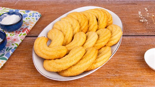 Homemade Krumiri Cookies (Italian Butter Cookies)