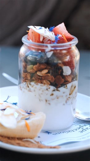 Because great adventures need great food 🍷🍴 From breakfast with a view to late-night eats, discover Queenstown's unmissable food and drink experiences. | Queenstown NZ