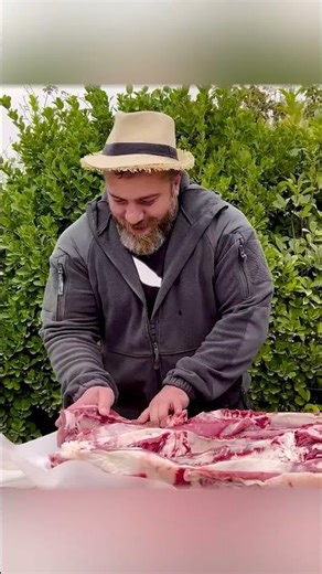 Flame-Grilled Red Meat: Outdoor Cooking Delight