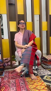 42K views · 377 reactions | Seperti yang dibilang coustemer :Tumtuman nya cantik dan elegan seperti Owner nya Uluh uluh殺殺殺 Untuk tuntumannya sudah sould yaa inang | Venov Songket | Facebook