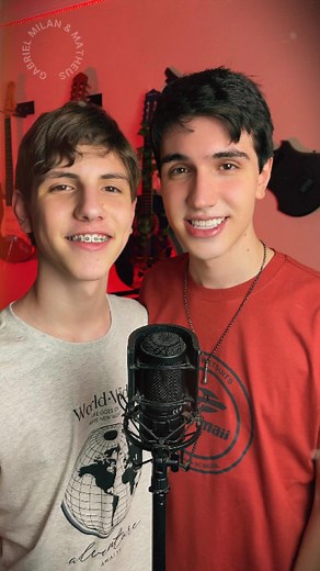 Eu só liguei pra dizer que te amo I Just Called To Say I Love You - Stevie Wonder | Cover by #gabrielmilanematheus #ijustcalledtosayiloveyou #steviewonder #cover #music #singing #duo #family #brothers #fyp | Gabriel Milan