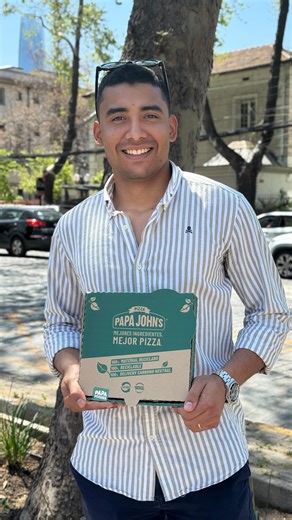 Ruz | Otro día de bromas junto a @papajohnschile 🍕😂 #humor #comedia #pranks #bromasenlacalle #contenido #viralreels | Instagram