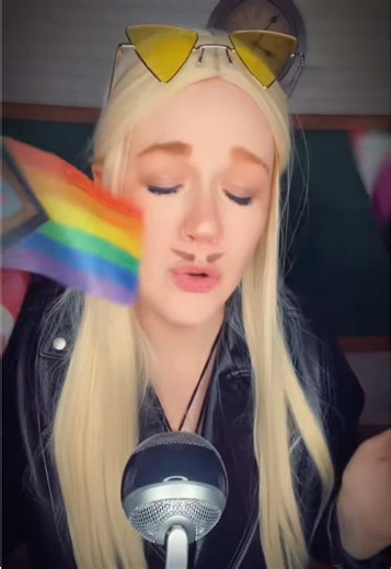 Mic makes a special announcement on UA’s intercom at the start of PRIDE Month! Happy PRIDE, everyone! 🏳️‍🌈 #myheroacademia #mha #bnha #mhacosplay #presentmic #hizashiyamada #presentmiccosplay #myheroacademiacosplay #pride #pridemonth #pride2025