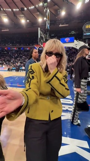 Natasha Bedingfield NBA MSG Courtside Jacket