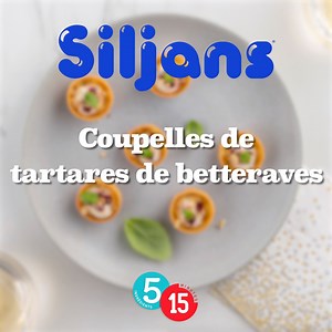 32K views · 75 reactions | Présenté dans ces mignonnes coupelles, notre tartare de betteraves et fromage à la crème est tellement chic! La preuve qu'il est inutile de se casser la tête pour obtenir une aussi belle présentation 珞 Découvrez la recette ici >>> https://bit.ly/32CVsGO | 5 ingrédients, 15 minutes | Facebook