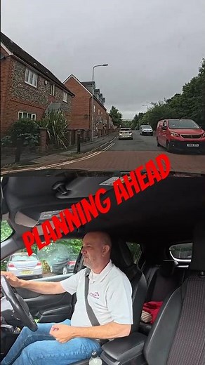 How to Plan Ahead Around Parked Cars with Oncoming Traffic