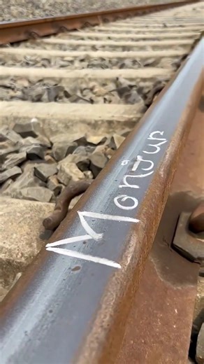 Train Versus Manjur Naam Ab Iske Aage Kya Hoga #youtubeshorts