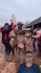 You Won’t Believe How Fast They Clean the Visor 😲 | World Lab