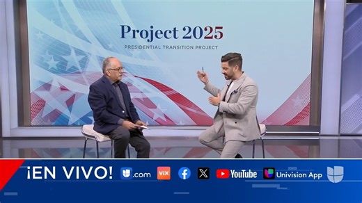 📌 ¿Cuál es la sección del Proyecto 2025 que podría ayudar a Donald Trump en sus planes de deportación masiva? Jorge Cancino, editor de inmigración de Univision explica. 📺 No te pierdas el Noticiero Univision Edicion Digital de lunes a viernes a las 12pm/11C por Univision. | Univision Noticias