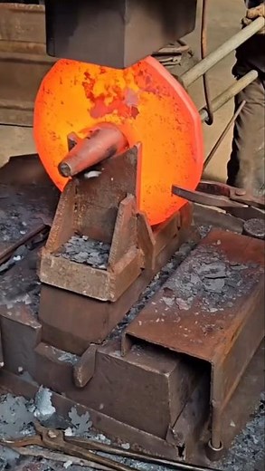 How to make Round plate in factory