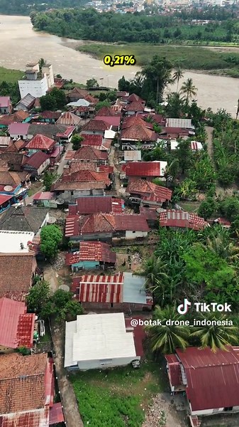 Desa Tanjung Tebat: Pesona Lahat Selatan