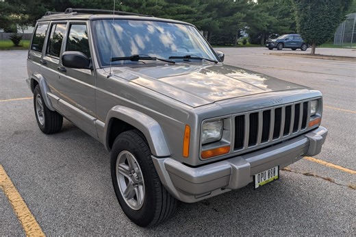 No Reserve: 2001 Jeep Cherokee Classic 4x4
