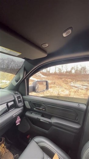 2025 RAM 1500 (6th Gen ) electronic issues windows stop going up/down