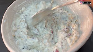 Weight loss Recipe | Lose Weight with this Gut-Friendly Breakfast Recipe | Instant 5 min Breakfast 🌞Start your day with this NO COOK nutritious and filling breakfast bowl! Packed with protein, fiber, and healthy fats, it’s the perfect way to kickstart your weight loss journey. Comment ‘Breakfast’ for 40 weight loss breakfast recipes💯 Weight Loss Breakfast Recipe: Chia seed fruit bowl/pudding 😋 🍮 Ingredients & calories- - 1/2 cup low-fat hung yogurt- 90cal - 2 tbsp muesli- 42.4cal - 1 tbsp so