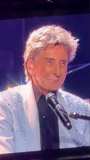 “I Write The Songs” Barry Manilow 8/2/26 Nationwide Arena Columbus #barrymanilow
