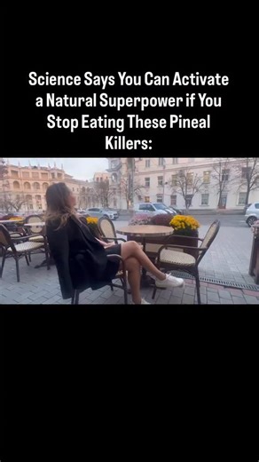 OLYA ZHILINSKAYA | QUANTUM THERAPY | LYMPH | BIOENERGY on Instagram: "Some foods shut down the pineal gland so quietly you barely notice. You eat them and your inner navigation flickers. Intuition fades, perception dulls, and your dreams lose their color. It’s not dramatic; it’s the slow erosion of clarity through everyday choices. Foods that dull the pineal gland: - Fluoridated and chlorinated drinks - they leave a mineral film over your inner “lens.” - Heavy processed sugars - not the sweet ki