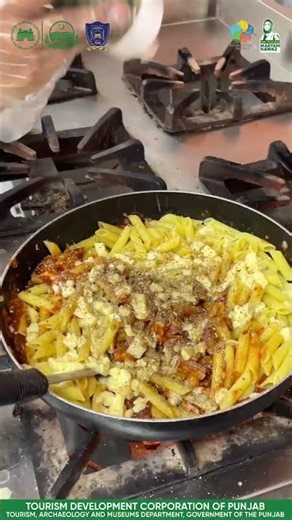 ITHM Students Prepare Delicious Tomato Sauce Pasta | Hands-On Culinary Training