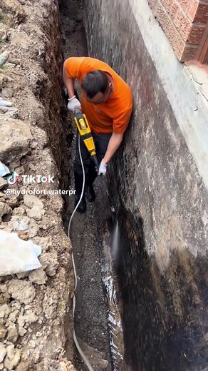 Basement leaking? Watch our step-by-step waterproofing repair – from prep to finish! Waterproofing Repair Process (Step by Step): 1. Surface Grinding – Remove loose concrete and smooth the area. 2. Power Washing – Clean thoroughly to remove dust and debris. 3. Heat Drying – Use industrial heat gun or blower to ensure the surface is completely dry. 4. Waterproof Coating Application – Apply a high-quality waterproof membrane (e.g. polyurethane). 5. Install Foundation Wrap – Add a protective barrie