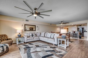 North Myrtle Beach Vacation Rental | Barefoot Resort Yacht Club Villas Unit 1-802 | Myrtle Beach North | Condo Rental