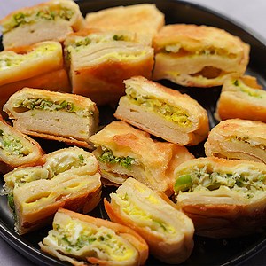 4.3M views · 4.4K reactions | Crispy Mughlai Egg Paratha Recipe | Yummy Recipes | Facebook